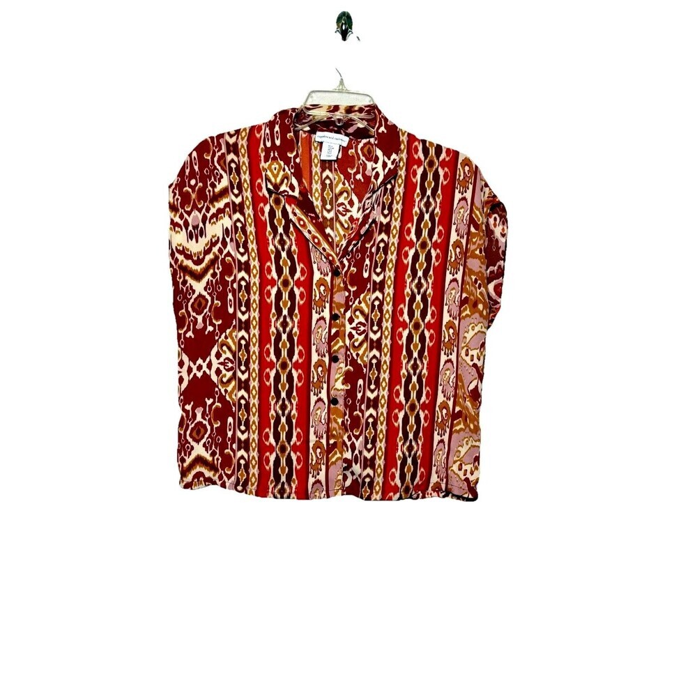 Cupcakes & Cashmere Button Up Blouse Small Women Boxy Fit Aztec Tribal Print